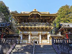 Der Toshogu-Schrein in Nikko auf unserer 16 oder 22-tägigen Reise Winterzauber Nordjapan mit qualifiziertem BCT-Reiseleiter und inklusive Flüge